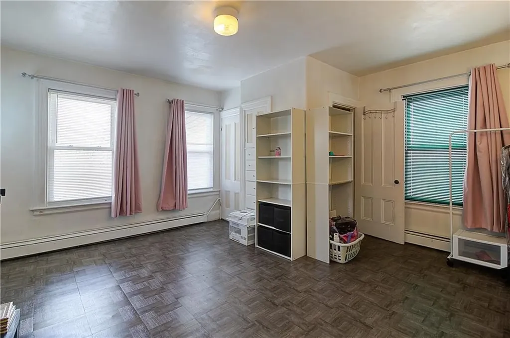 216 Ocean Street Providence RI 02905