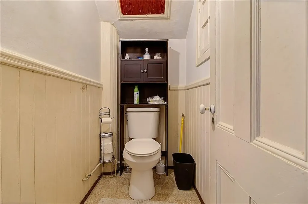 216 Ocean Street Providence RI 02905