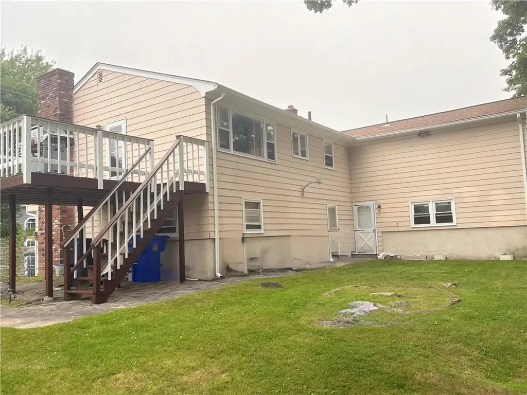 52 Bicentennial Way North Providence RI 02911