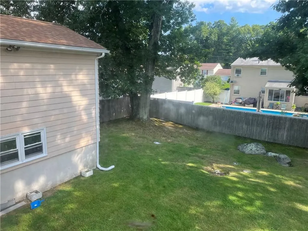 52 Bicentennial Way North Providence RI 02911