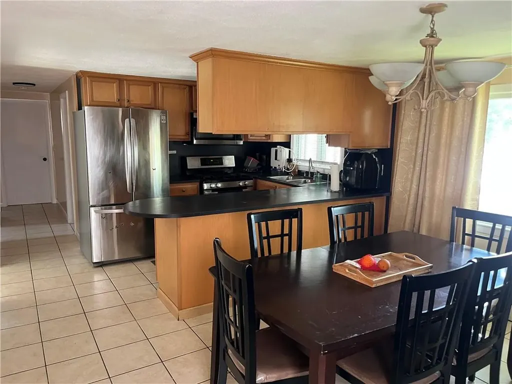 52 Bicentennial Way North Providence RI 02911