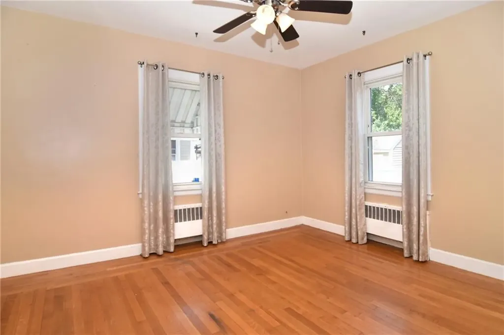 37 King Street Johnston RI 02917