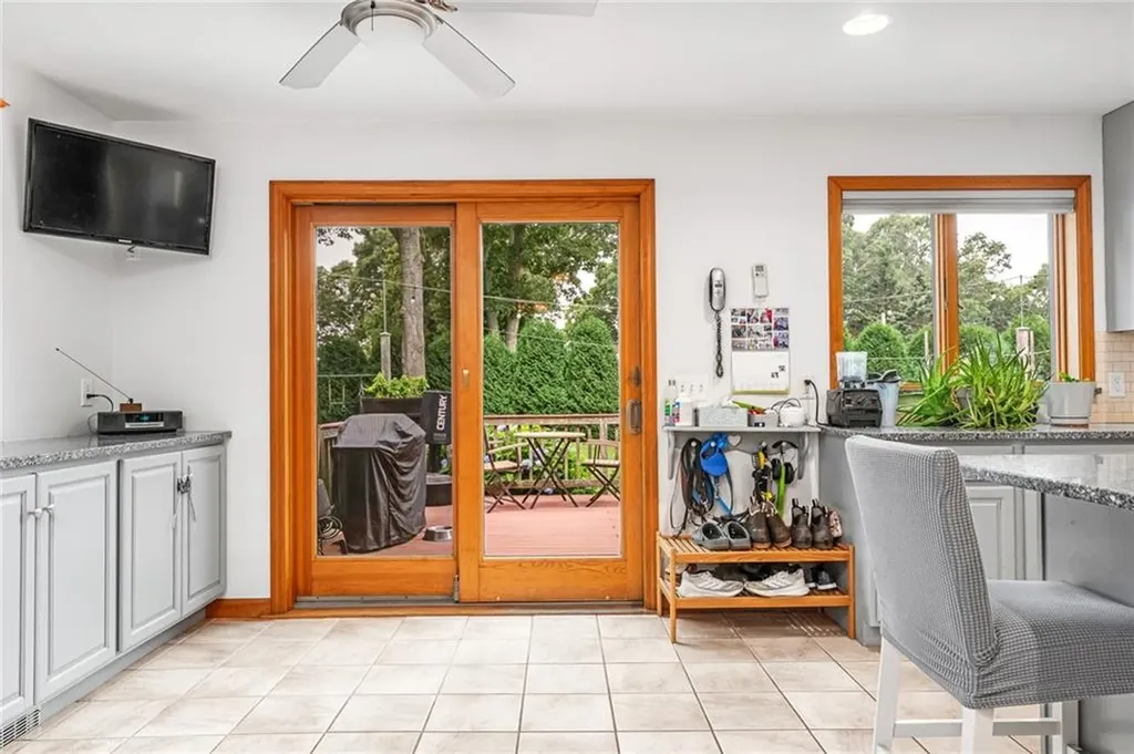 125 Winchester Drive South Kingstown RI 02879
