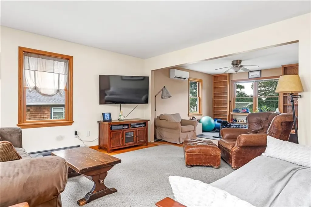 125 Winchester Drive South Kingstown RI 02879