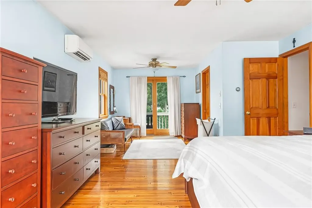 125 Winchester Drive South Kingstown RI 02879