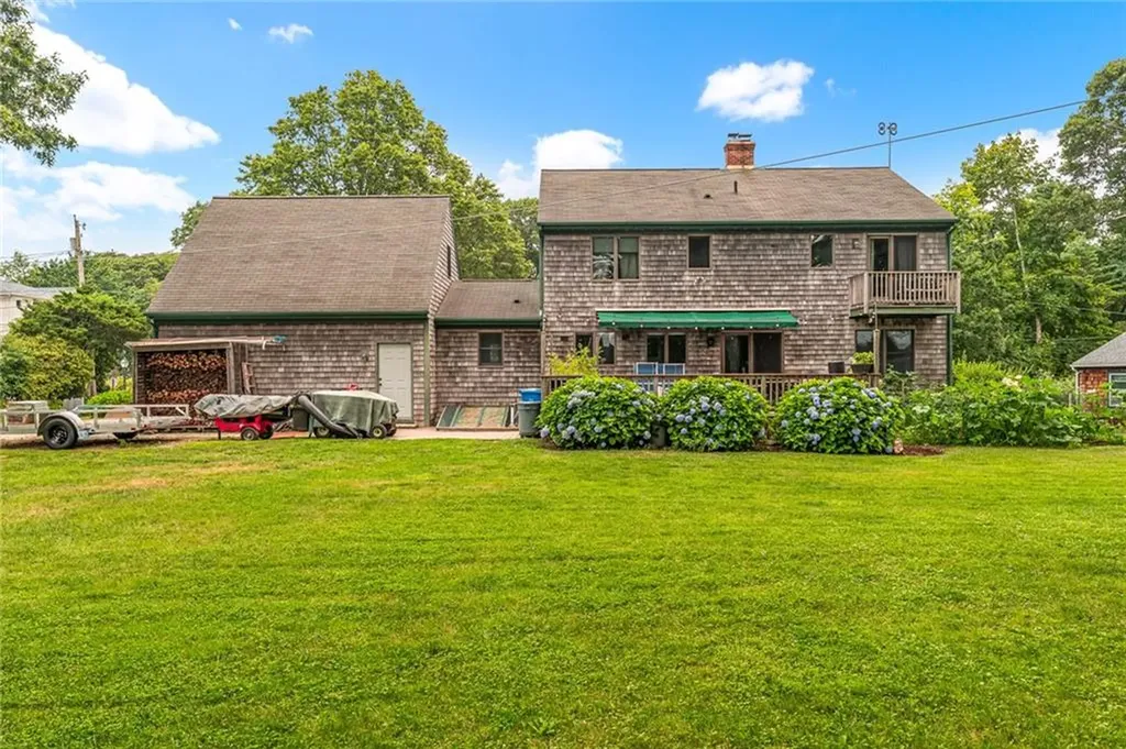 125 Winchester Drive South Kingstown RI 02879