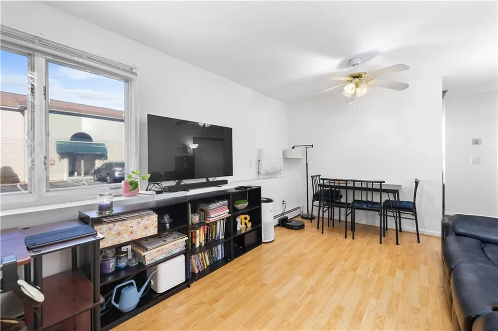 13 Village Court West Warwick RI 02893