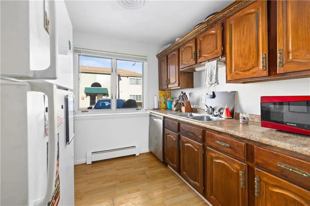 13 Village Court West Warwick RI 02893
