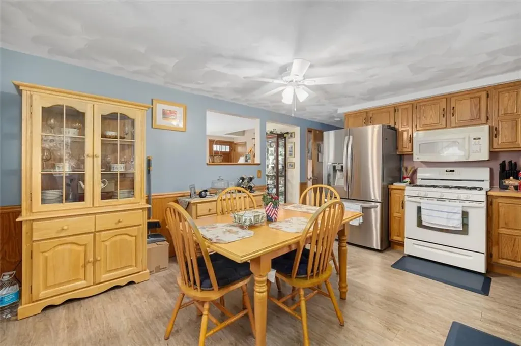 28 Lincoln Avenue Cranston RI 02920
