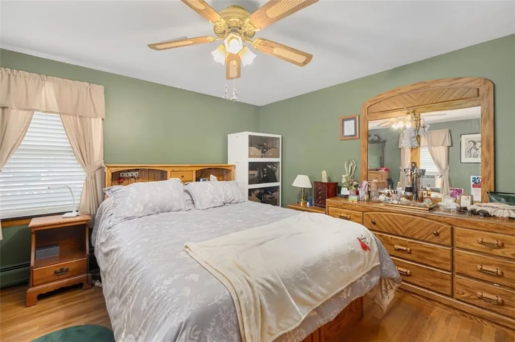 28 Lincoln Avenue Cranston RI 02920