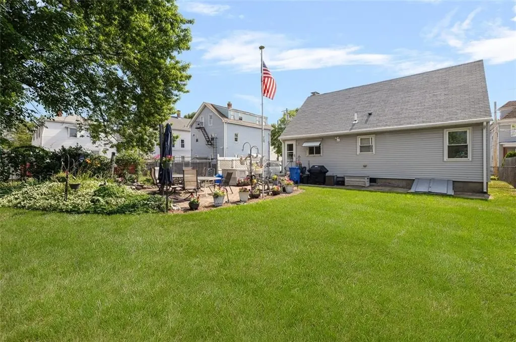 28 Lincoln Avenue Cranston RI 02920