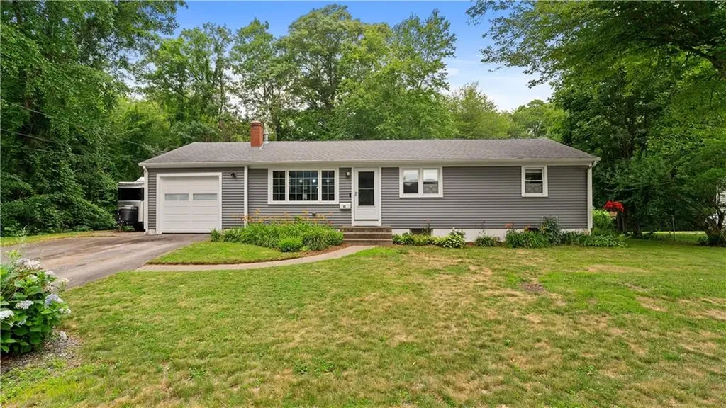 40 Sachem Road North Kingstown RI 02852