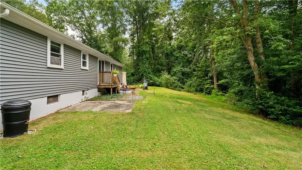 40 Sachem Road North Kingstown RI 02852