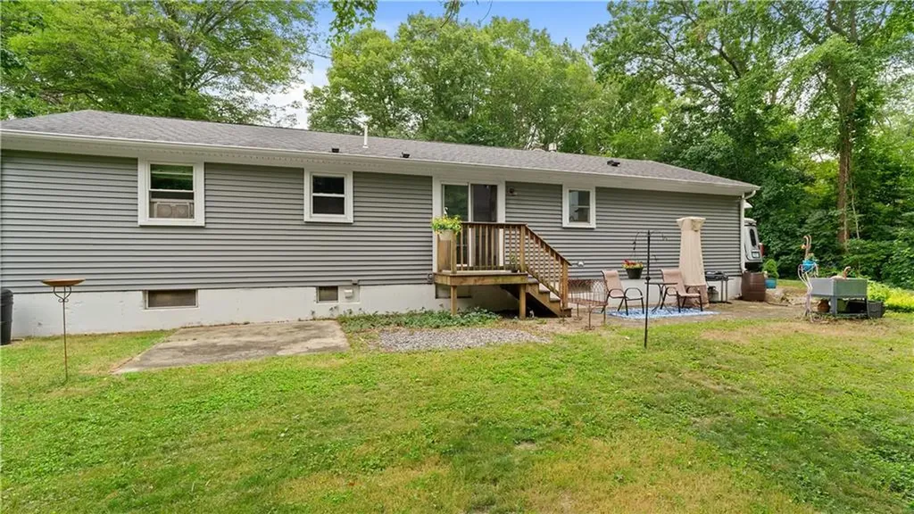 40 Sachem Road North Kingstown RI 02852