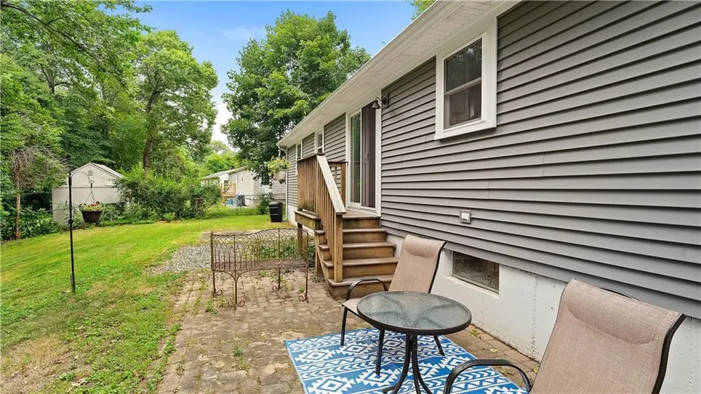 40 Sachem Road North Kingstown RI 02852