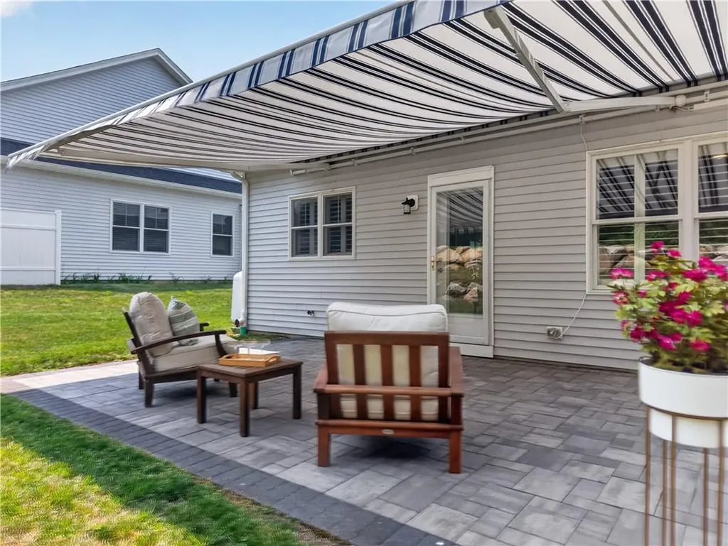 9 Blue Heron Drive Westerly RI 02891