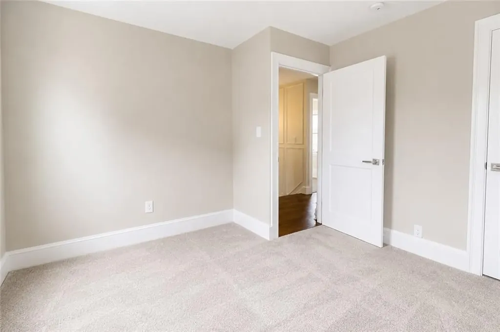 15 Redfern Street North Providence RI 02911