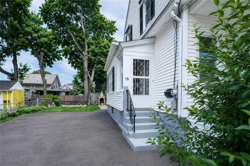 15 Redfern Street North Providence RI 02911