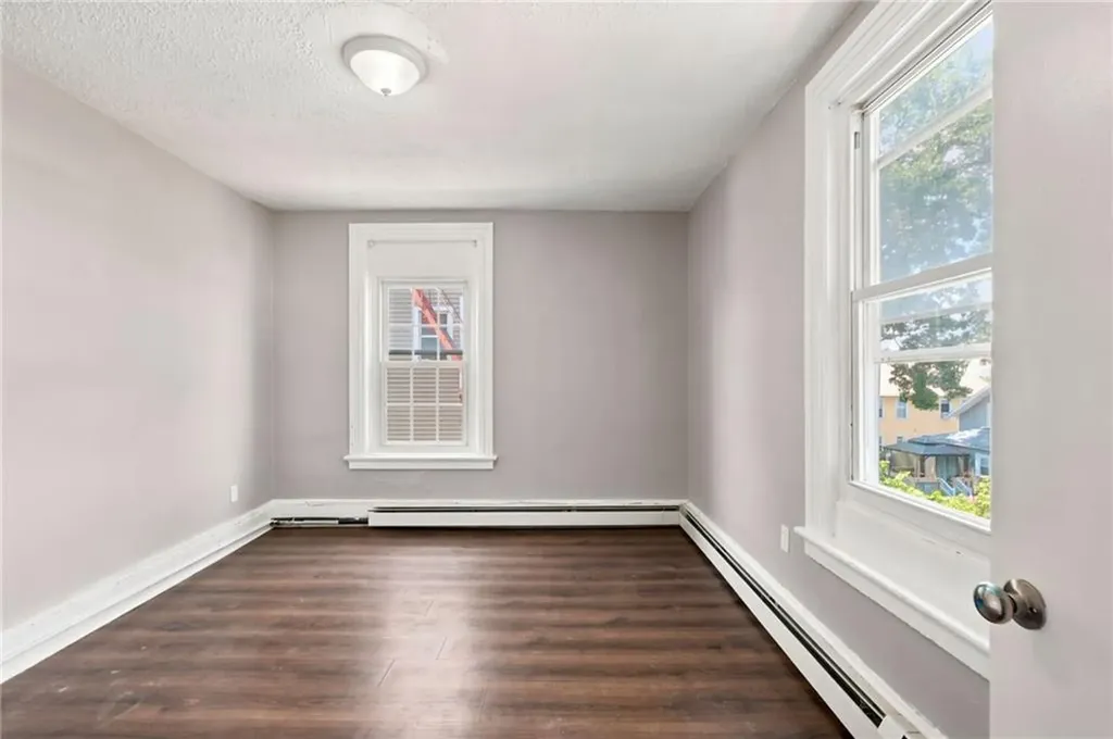 21 Sackett Street Providence RI 02907