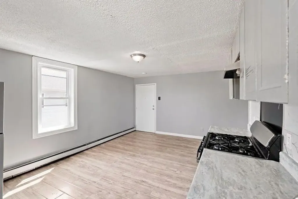 21 Sackett Street Providence RI 02907