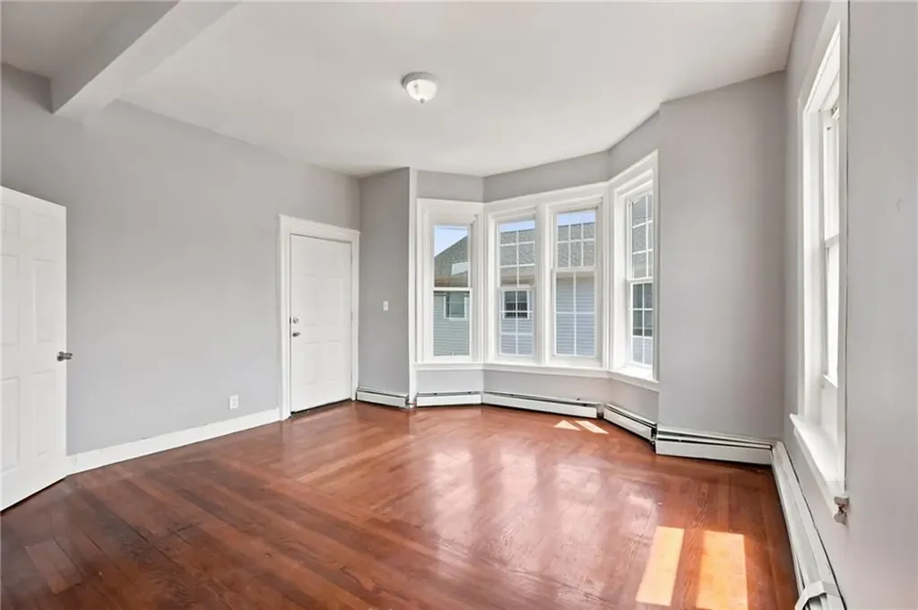21 Sackett Street Providence RI 02907