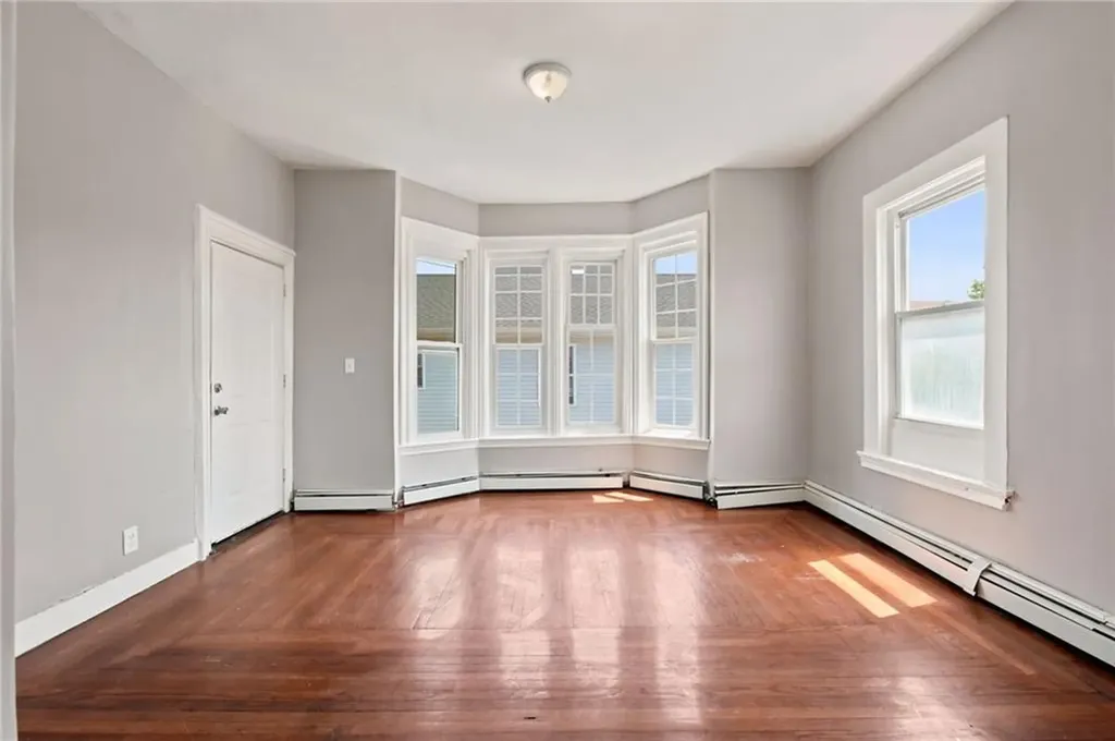 21 Sackett Street Providence RI 02907