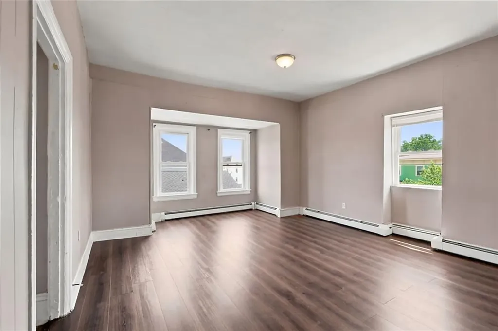 21 Sackett Street Providence RI 02907