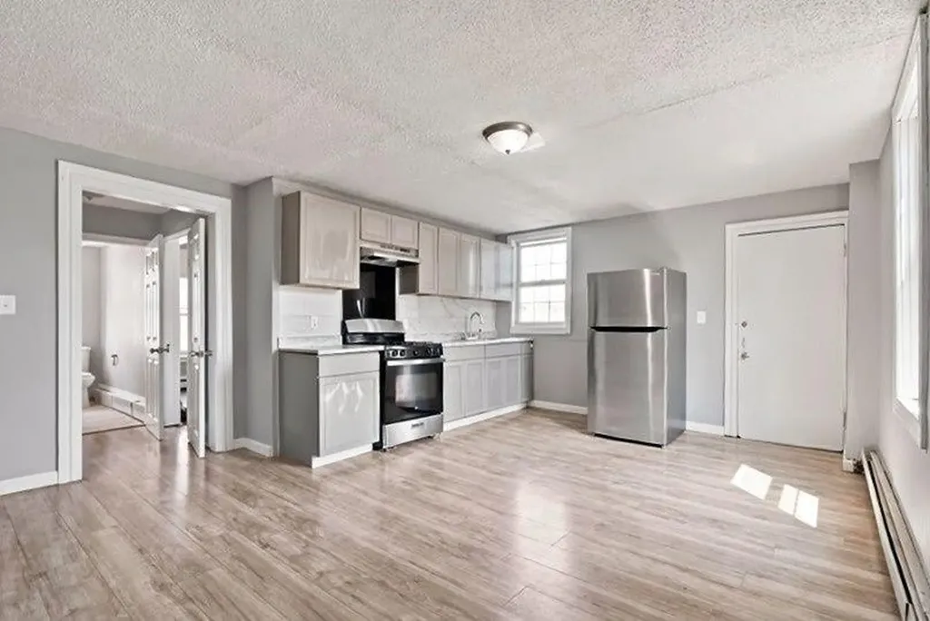 21 Sackett Street Providence RI 02907