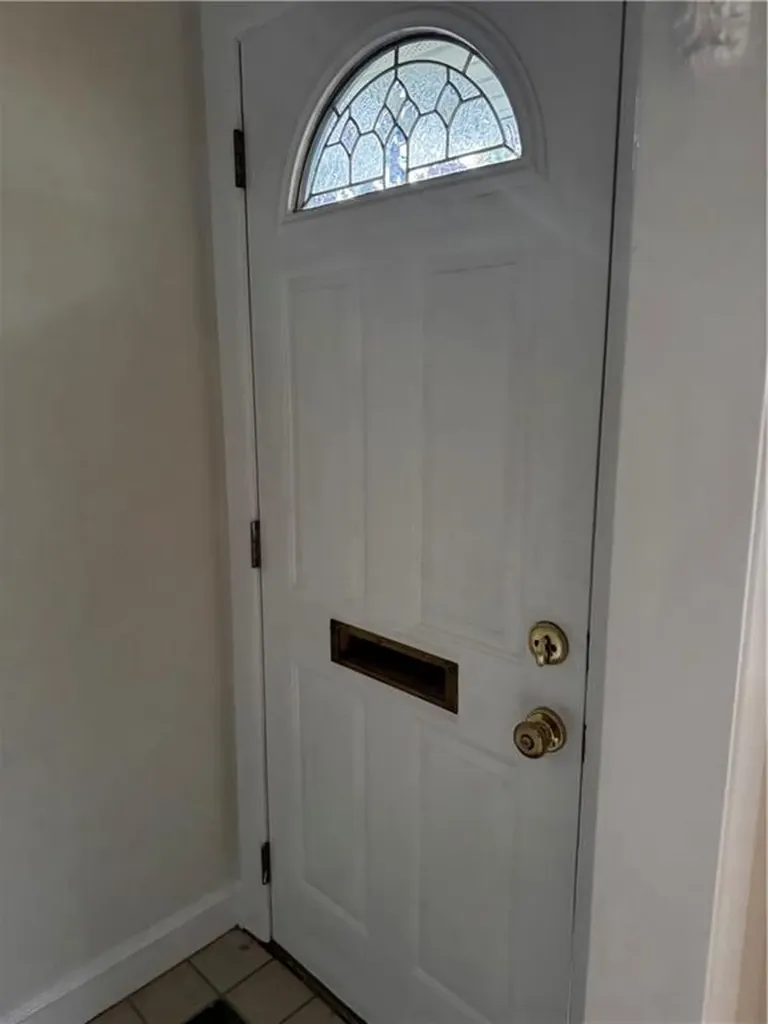 11 Rutherford Court Warwick RI 02886
