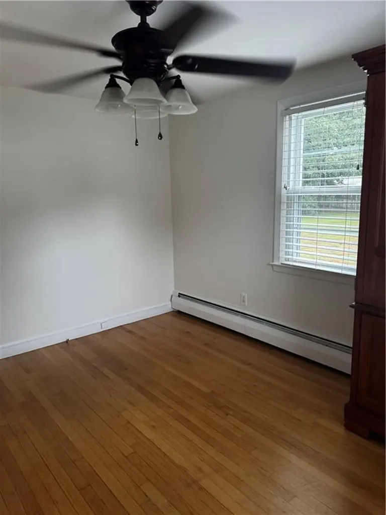 11 Rutherford Court Warwick RI 02886