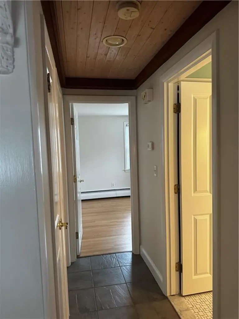 11 Rutherford Court Warwick RI 02886