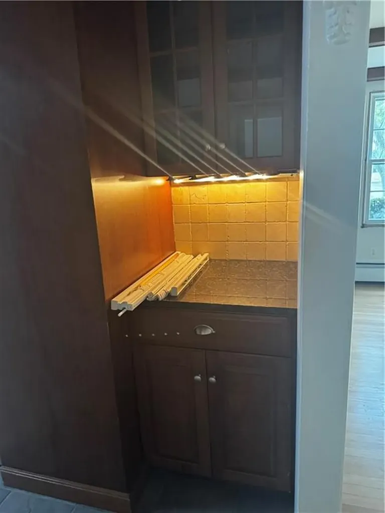 11 Rutherford Court Warwick RI 02886