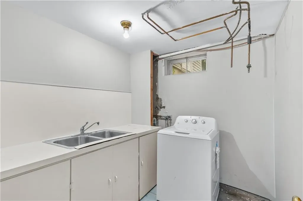 51 Ambrose Street North Providence RI 02904