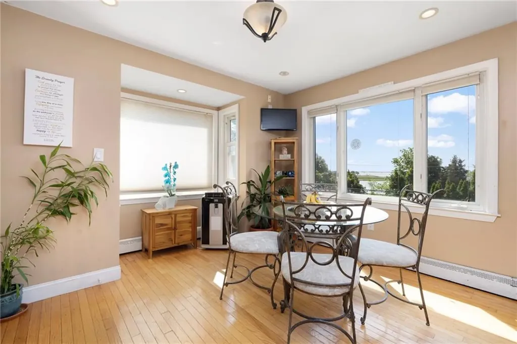 5443 Post Road Charlestown RI 02813