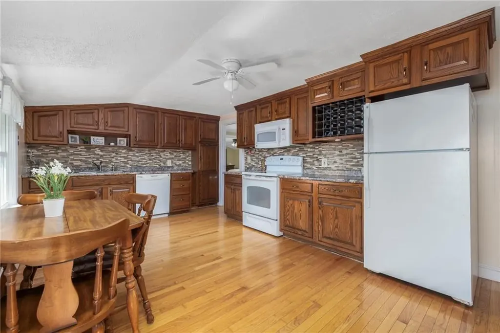 5443 Post Road Charlestown RI 02813