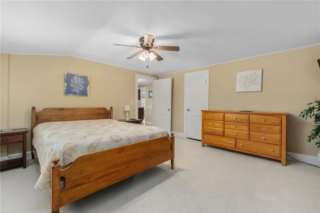5443 Post Road Charlestown RI 02813