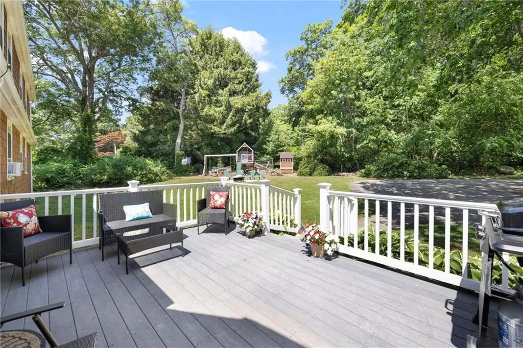 5443 Post Road Charlestown RI 02813