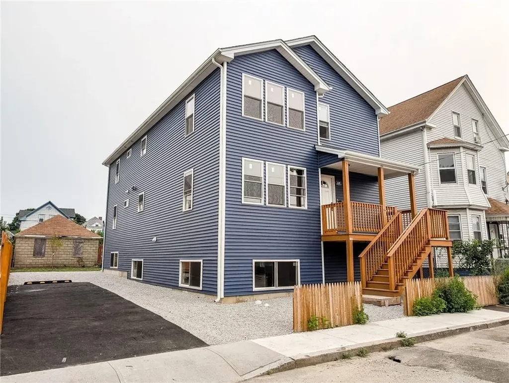 139 Benedict Street Providence RI 02909