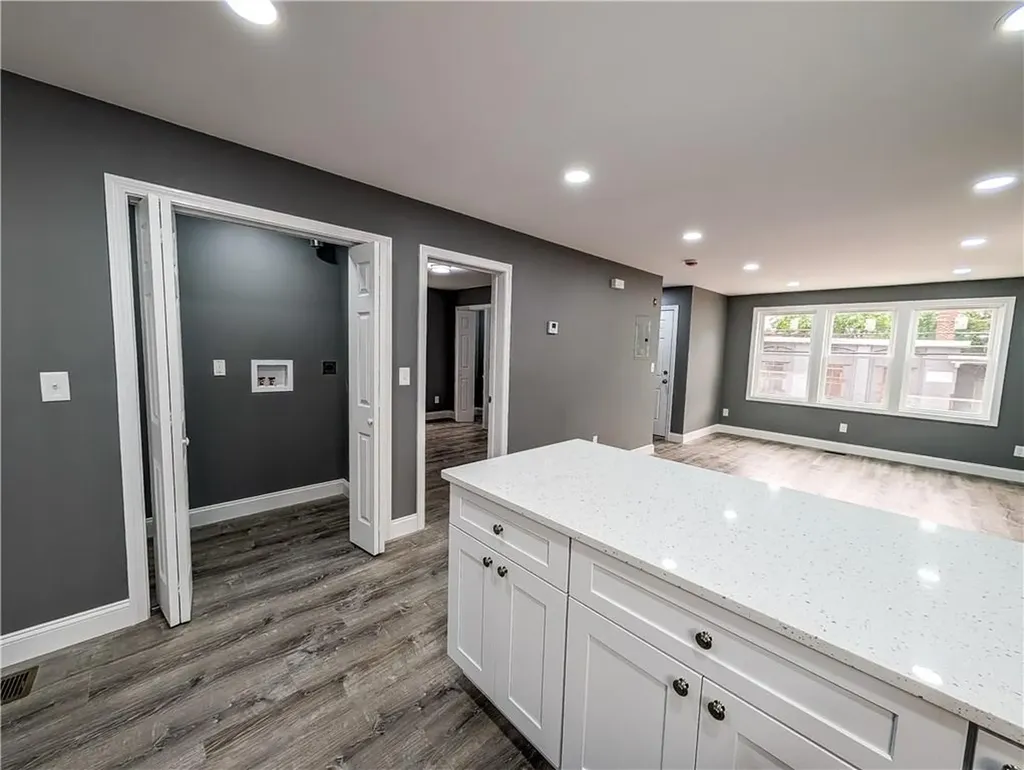139 Benedict Street Providence RI 02909