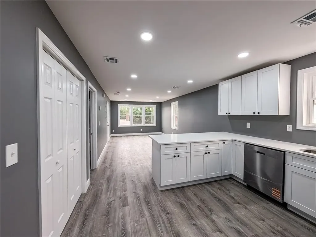 139 Benedict Street Providence RI 02909