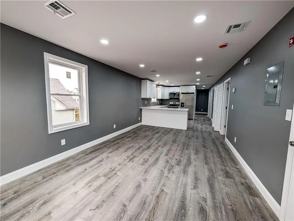 139 Benedict Street Providence RI 02909