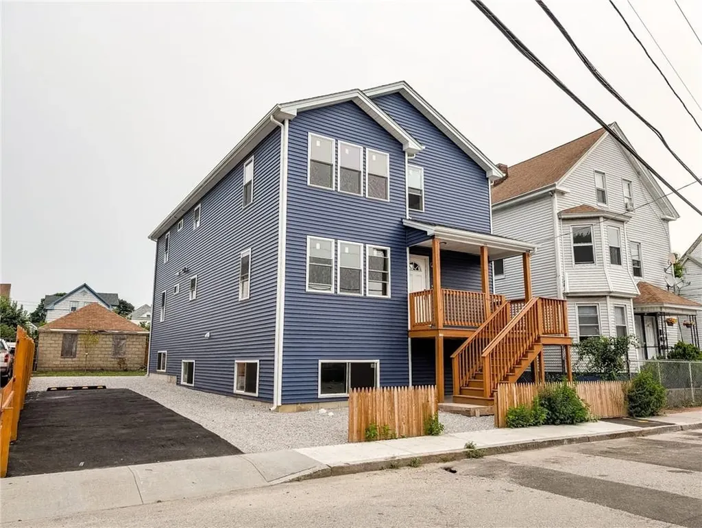 139 Benedict Street Providence RI 02909