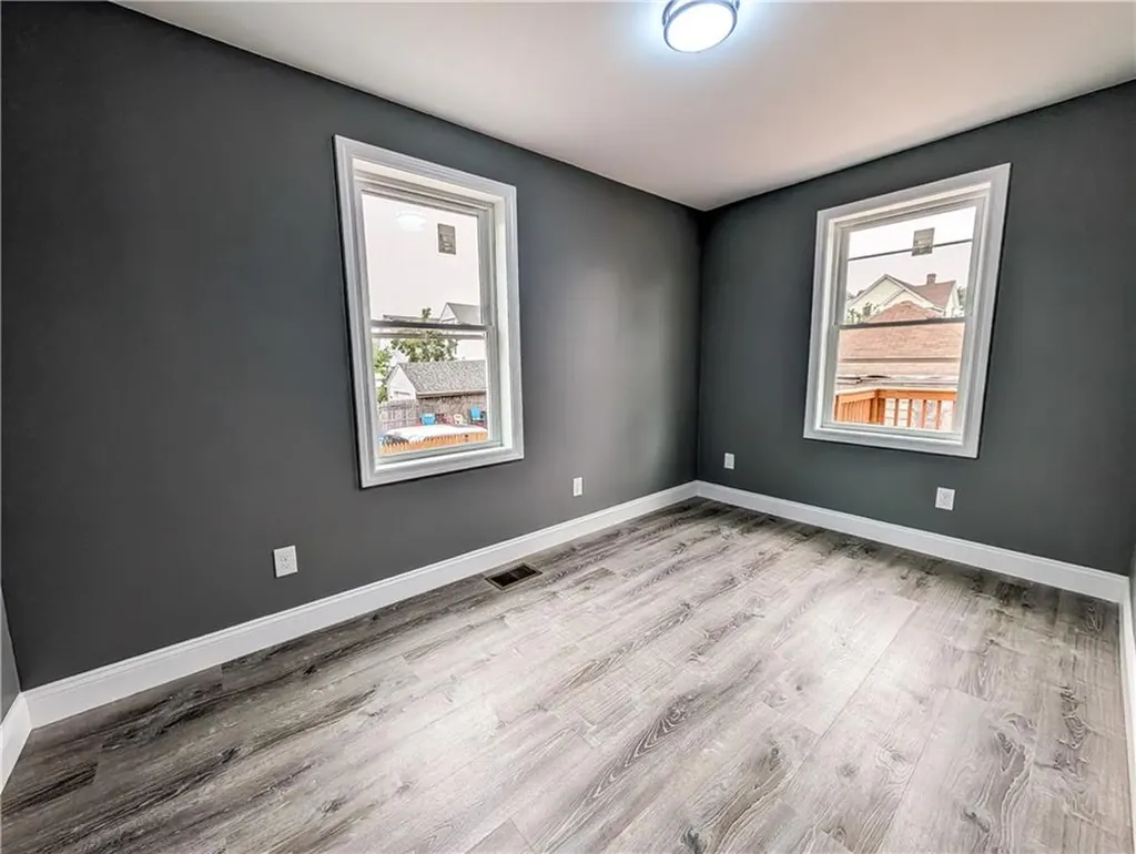 139 Benedict Street Providence RI 02909