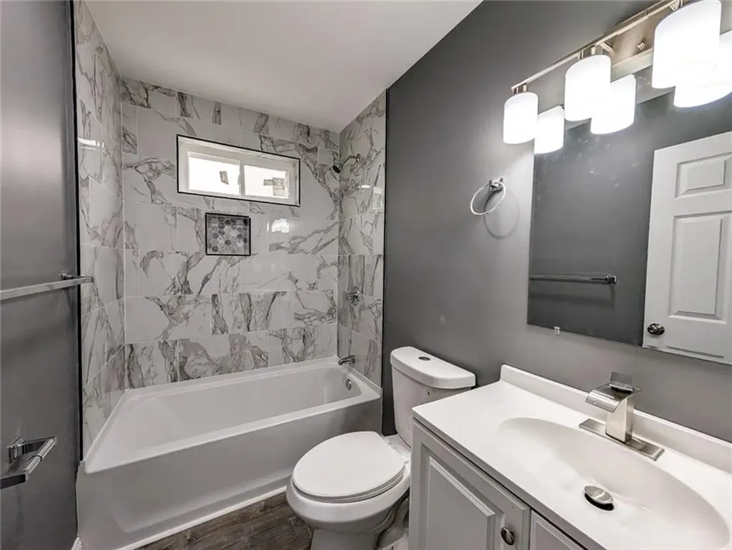 139 Benedict Street Providence RI 02909
