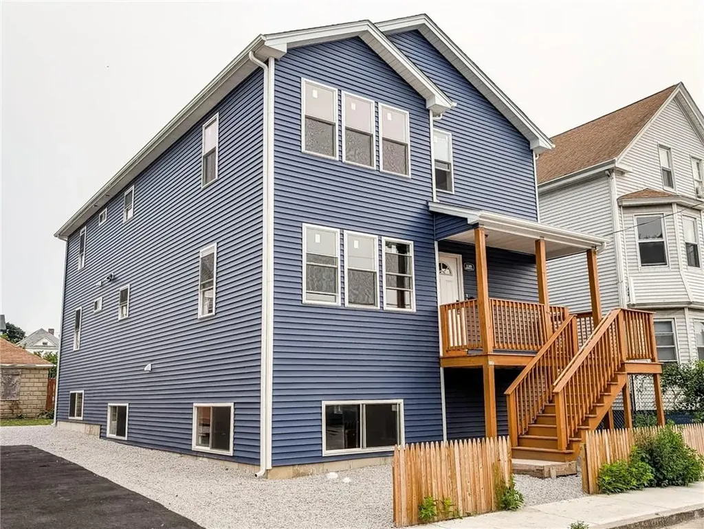 139 Benedict Street Providence RI 02909