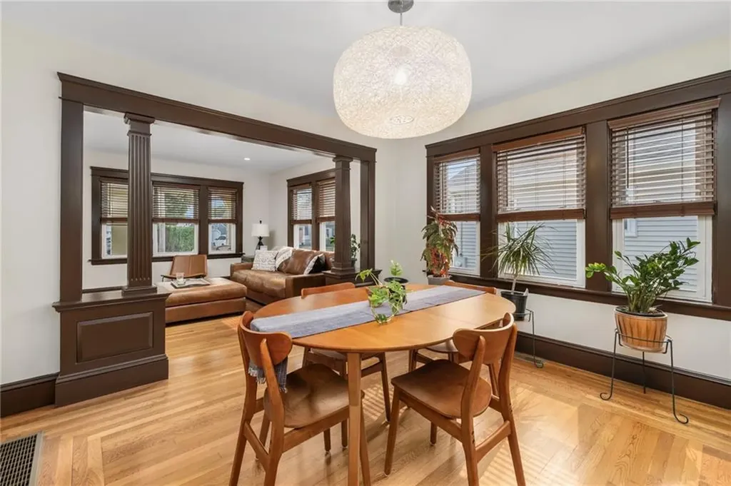 76 Myrtle Avenue Cranston RI 02910