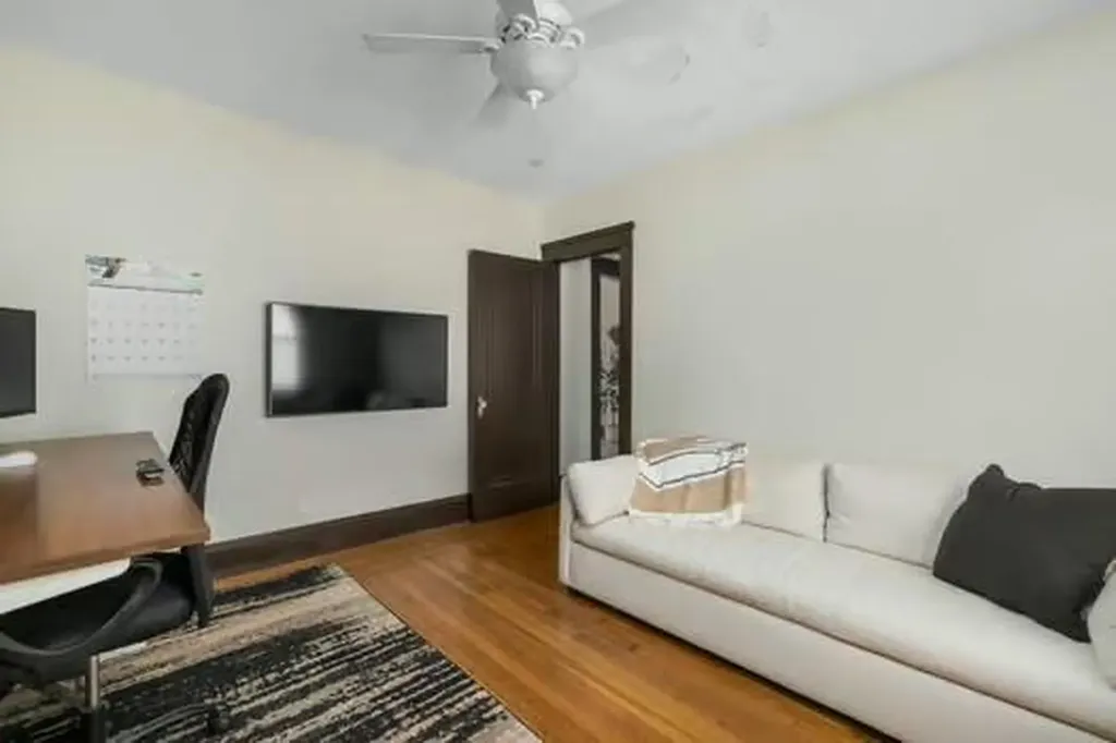 76 Myrtle Avenue Cranston RI 02910