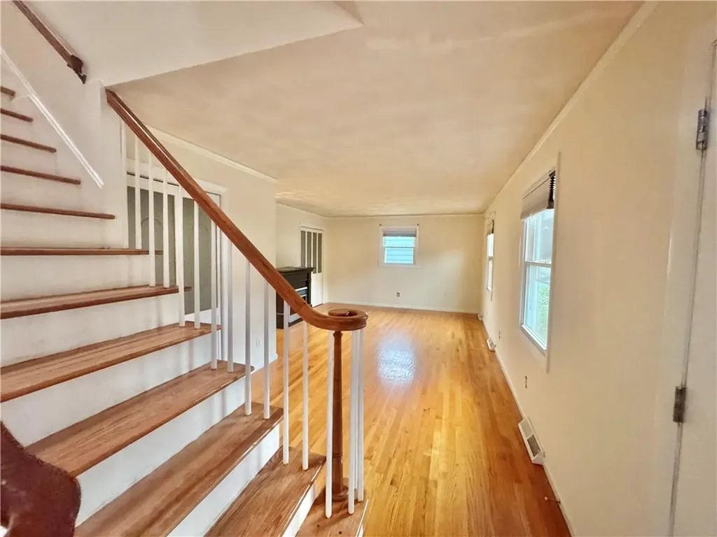 42 Locust Glen Drive Cranston RI 02921