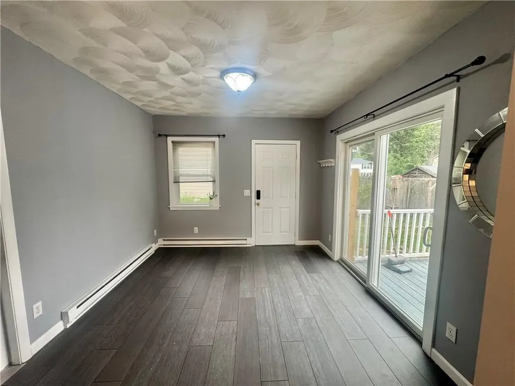 42 Locust Glen Drive Cranston RI 02921