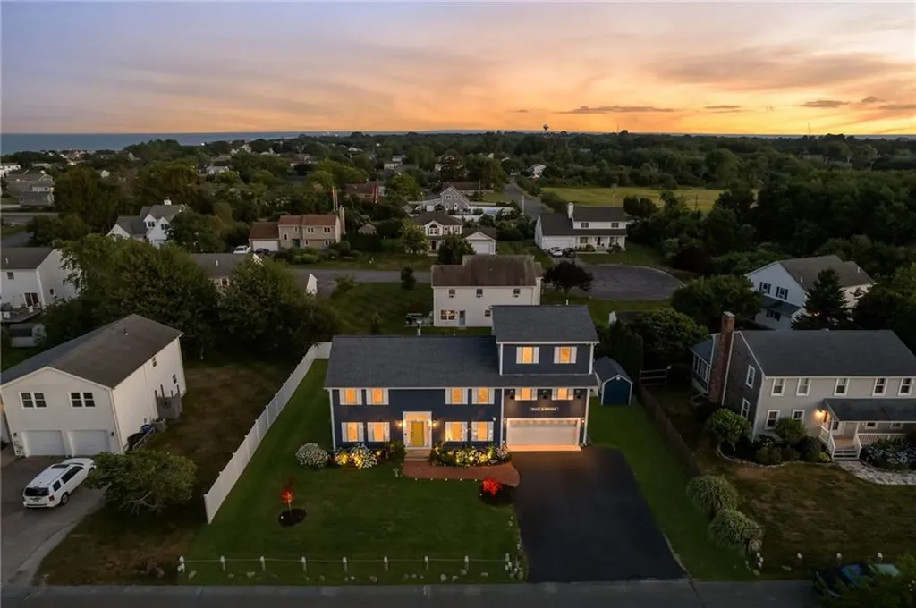 46 Exeter Boulevard Narragansett RI 02882